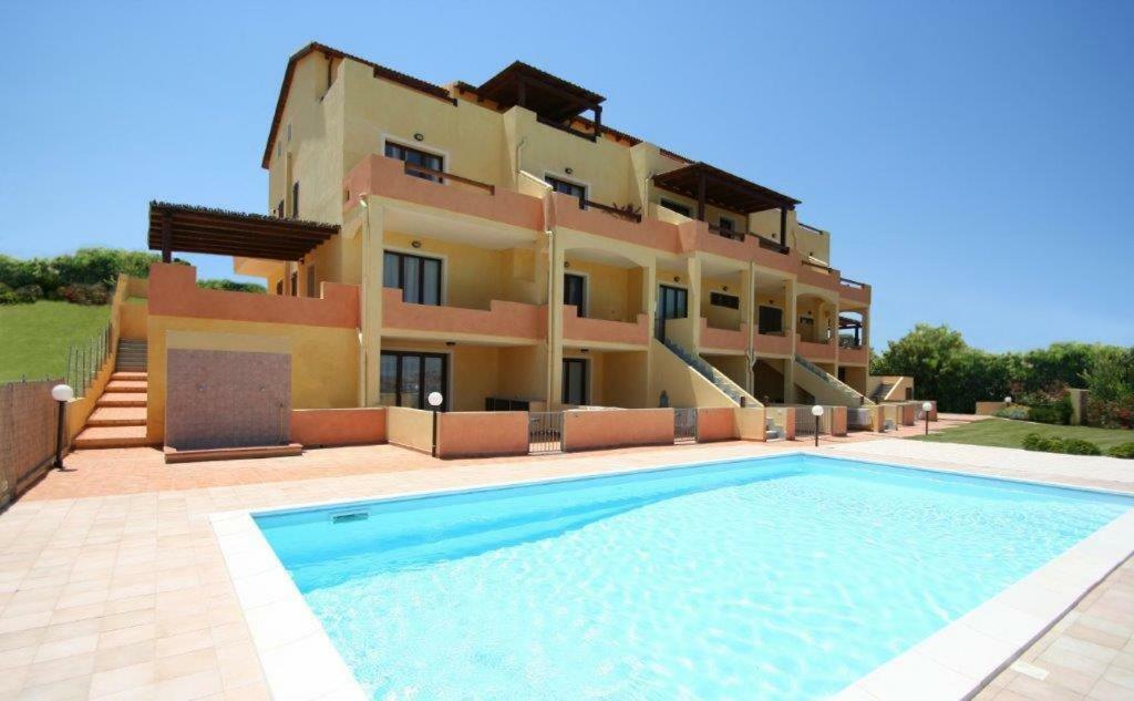 Happy Sun Apartment Castelsardo Zewnętrze zdjęcie